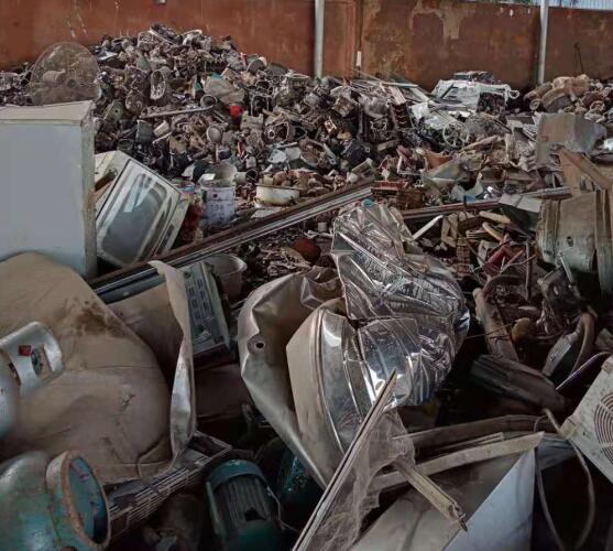 廢舊金屬回收.jpg 廢舊金屬回收.jpg